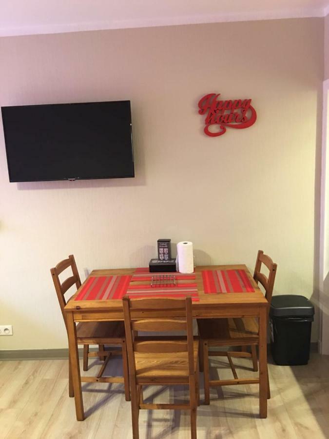 Appartements Boulevard Des Pyrenees Pau Bagian luar foto